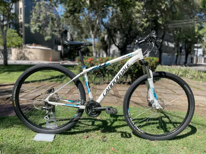 Cannondale Trail 6 - tamanho M - Usada