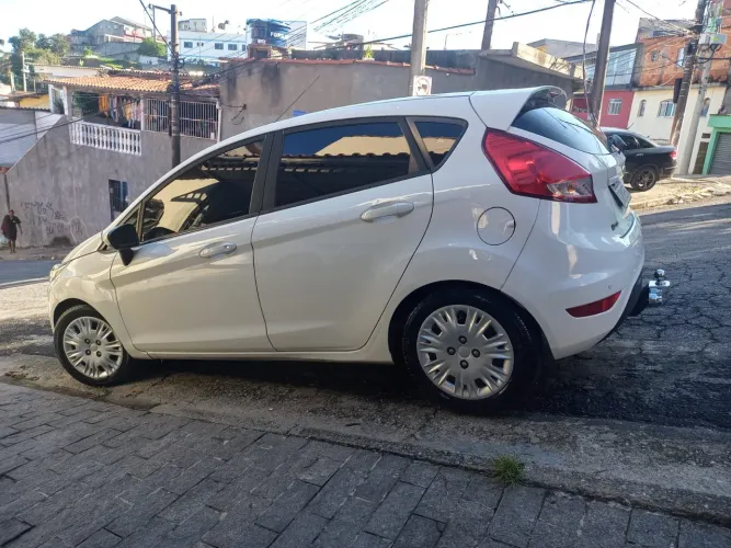 Ford Fiesta 1.5 16V Flex Mec. 5P 2016