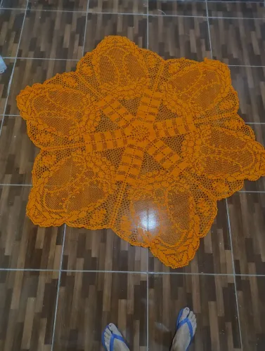 Linda toalha redonda de crochê 1,65cm