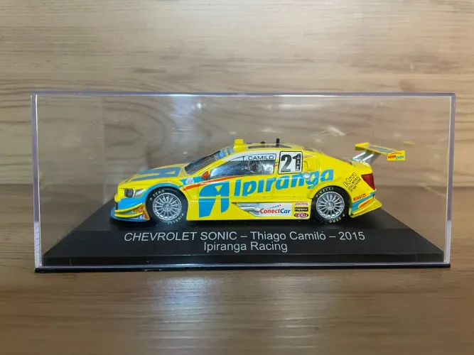 Chevrolet Sonic - Thiago Camilo - 2015 - Ipiranga Racing - Miniatura