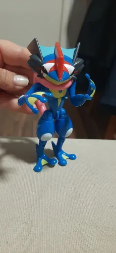 Greninja figura de ação Pokémon (articulado)