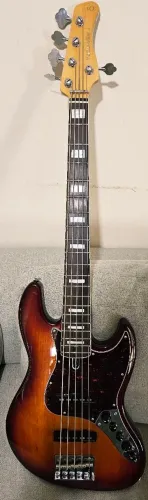 Sire Marcus Miller V7 5 cordas, 2.a geração, zerado, perfeito estado de zero