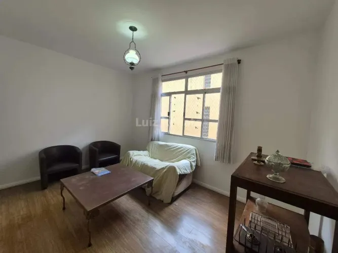 Apartamento à venda no bairro Serra