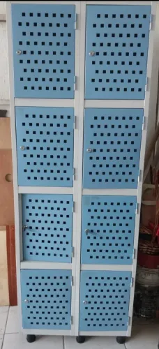 Armário de Escritório em metal com 8 portas