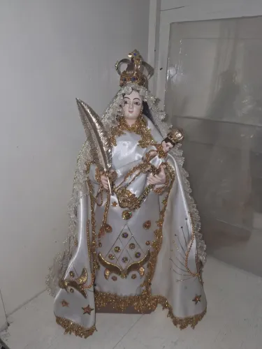 Escultura Religiosa - Nossa Senhora da Paz - Ipanema, trazida de La Paz Bolívia