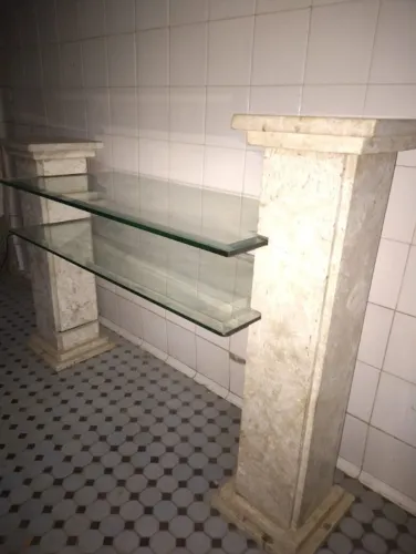 Estante Rack de Sala em Mármore e Vidro NOVO perfeito