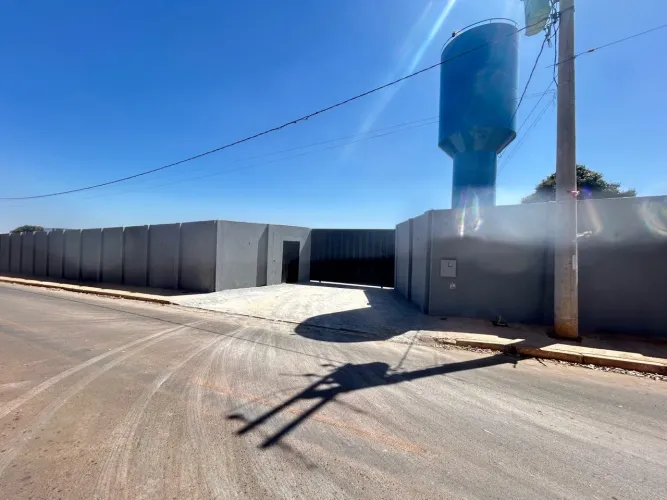 Lote 400 metros a venda Av. alameda dos ipês 