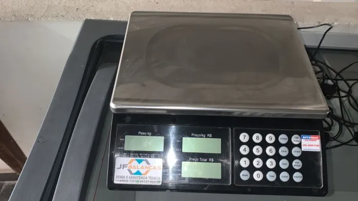 Balança Toledo seminova 15 kg ideal para comércio 