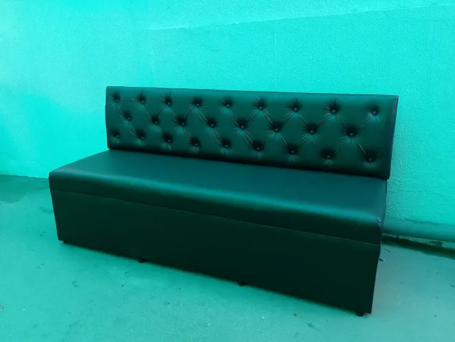 Sofá para barbearia..