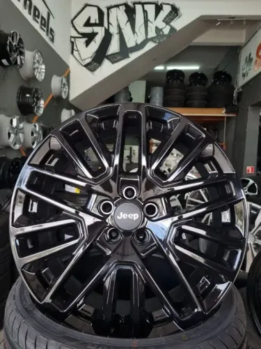 Jogo de rodas usadas aro 19 5x110 Jeep Compass