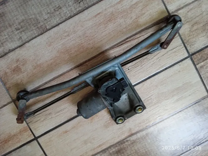 Motor Limpador Parabrisa Ford Fiesta/Courier