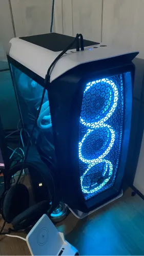 PC GAMER QUASE COMPLETO