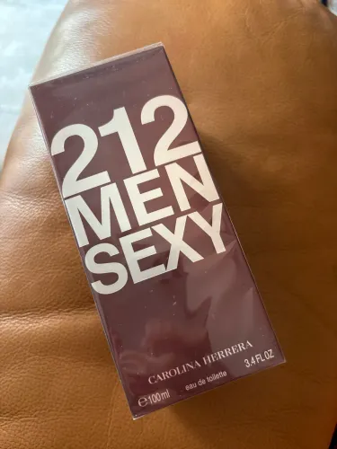 212 MEN SEXY CAROLINA HERRERA 100ml LACRADO