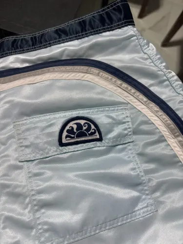 Sundek size 30 (veste p)