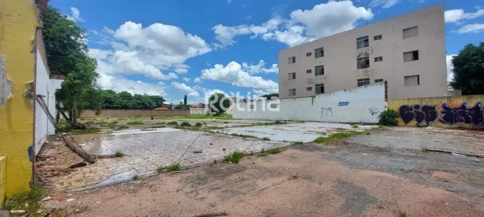 Área para alugar, Martins - Uberlândia/MG - Rotina Imobiliária