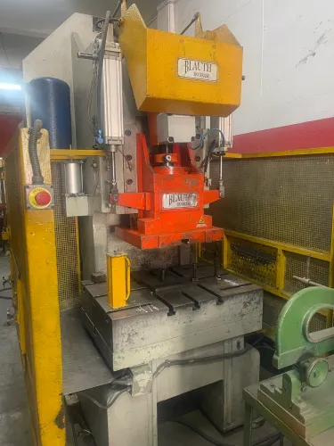 Prensa 130 ton nr12 laudo preço imbatível excelente