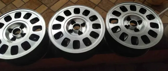 RODA CUBO DE GELO