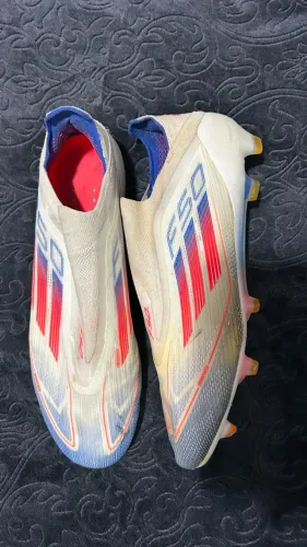 Chuteira de campo sem cadarços Adidas f50 elite