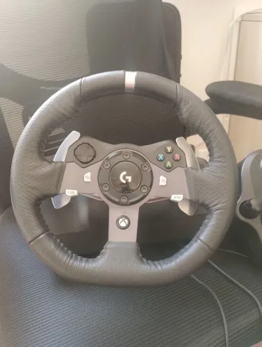 Volante Logitech G920 + Pedais + Câmbio