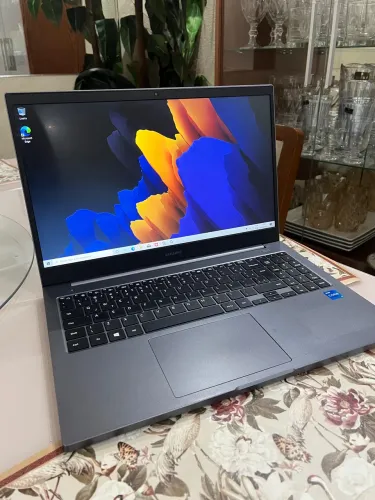 Notebook SAMSUNG core i5 >> GER 11th >> SSD 256GB