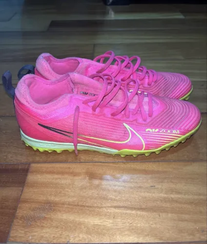 Chuteira mercurial vapor 15 pró society 
