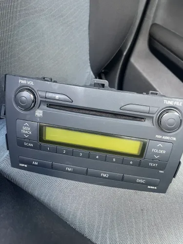 Rádio original do Toyota Corolla 2012 (modelo 2009-2014)