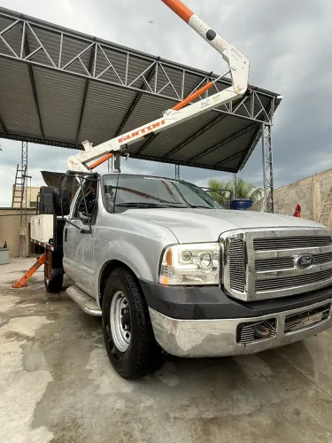 F 350 cesto aéreo