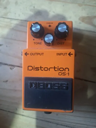 Pedal Boss DS-1
