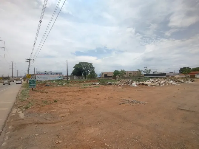 Área 1.143,46 m² Avenida V-05 Cidade Vera Cruz Aparecida de Goiânia