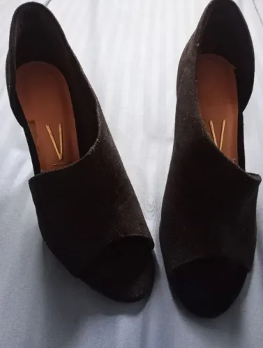 Vendo Sapato Vizzano tamanho 37 semi novo