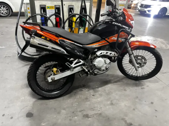 Nx Falcon impecável 