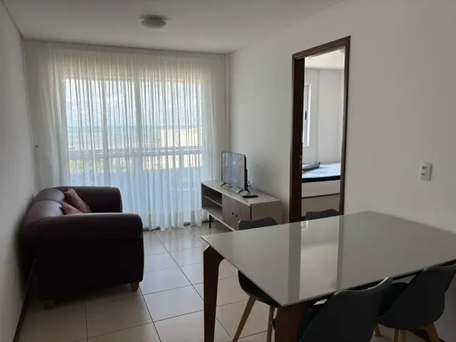 Excelente apartamento mobiliado, 01 quarto , sala, varanda, lazer em Manaira