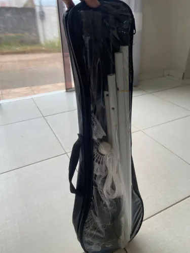 Vendo um kit de Badminton