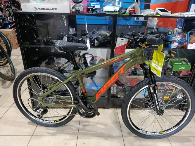 Bike aro 24 alumínio FIRST 21v freio a disco 