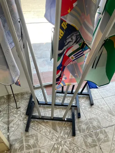 Kit base e mastro para bandeira