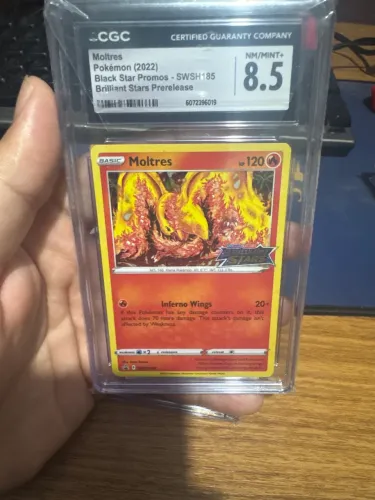 Pokemon moltres brilliant stars promo