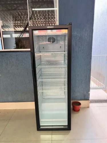 Expositor de bebidas Venax Vv200 200L