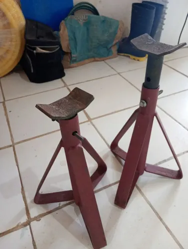 Cavelete automotivo