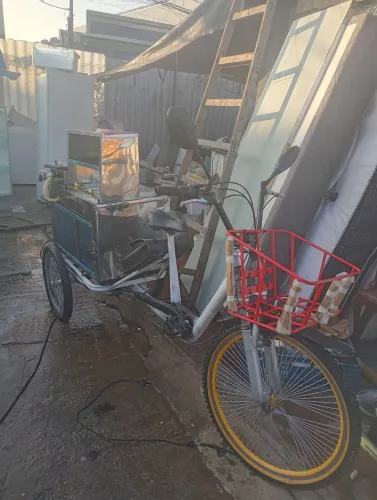 TRICICLO DREAN BIKE COM KIT HOT DOG