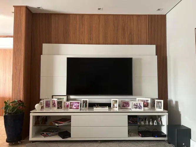 Painel de TV com Rack