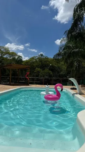Comprar/vendo/permuto: Chácara à venda com casa térrea com piscina no Recanto da Prata em 
