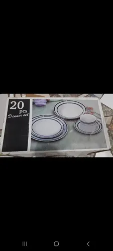 Conjunto de 20 peças de porcelana