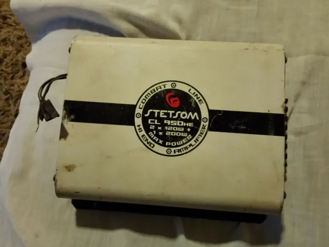 Amplificador automotivo Stetsom
