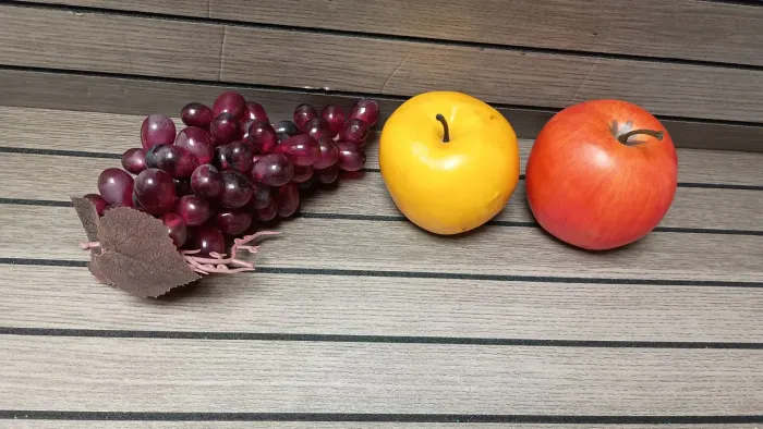 Arranjo de frutas artificiais para decoração as três pelo valor anunciado tamanho real