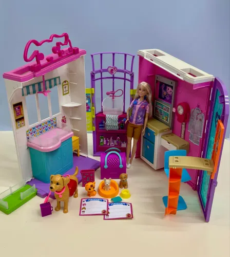 Barbie pet shop