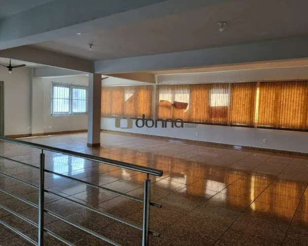 Loja para aluguel no Centro de Uberaba/MG | 646,80 m² | 3 vagas
