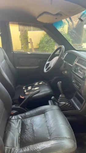 Mitsubishi L200 GL 2.5 4X4 CD Diesel 2008