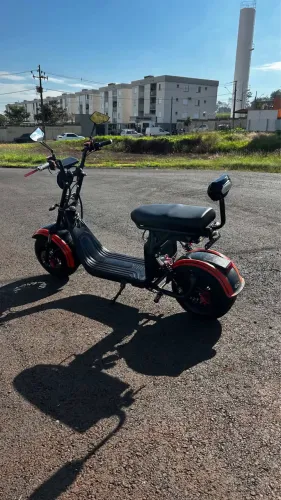 Scooter elétrica 2000w 3 velocidades bluetooth