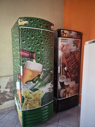 Cervejeira Metal Frio/Fricon 565L 110/200V