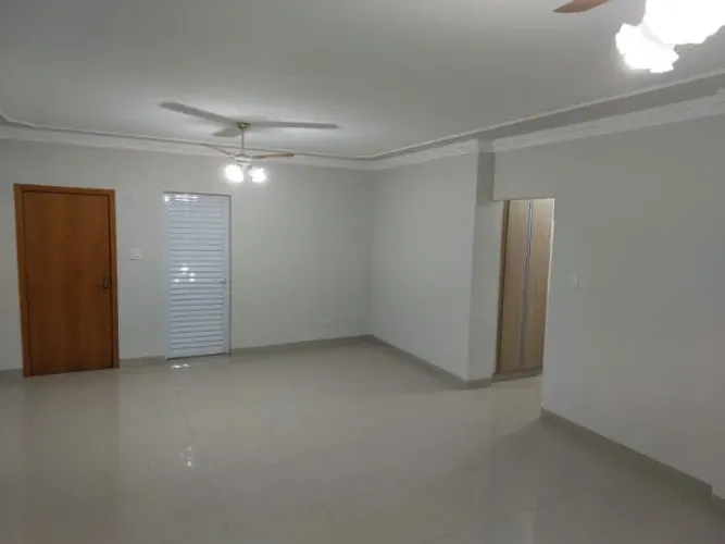 Apartamento Edifício João Peretti (Centro)